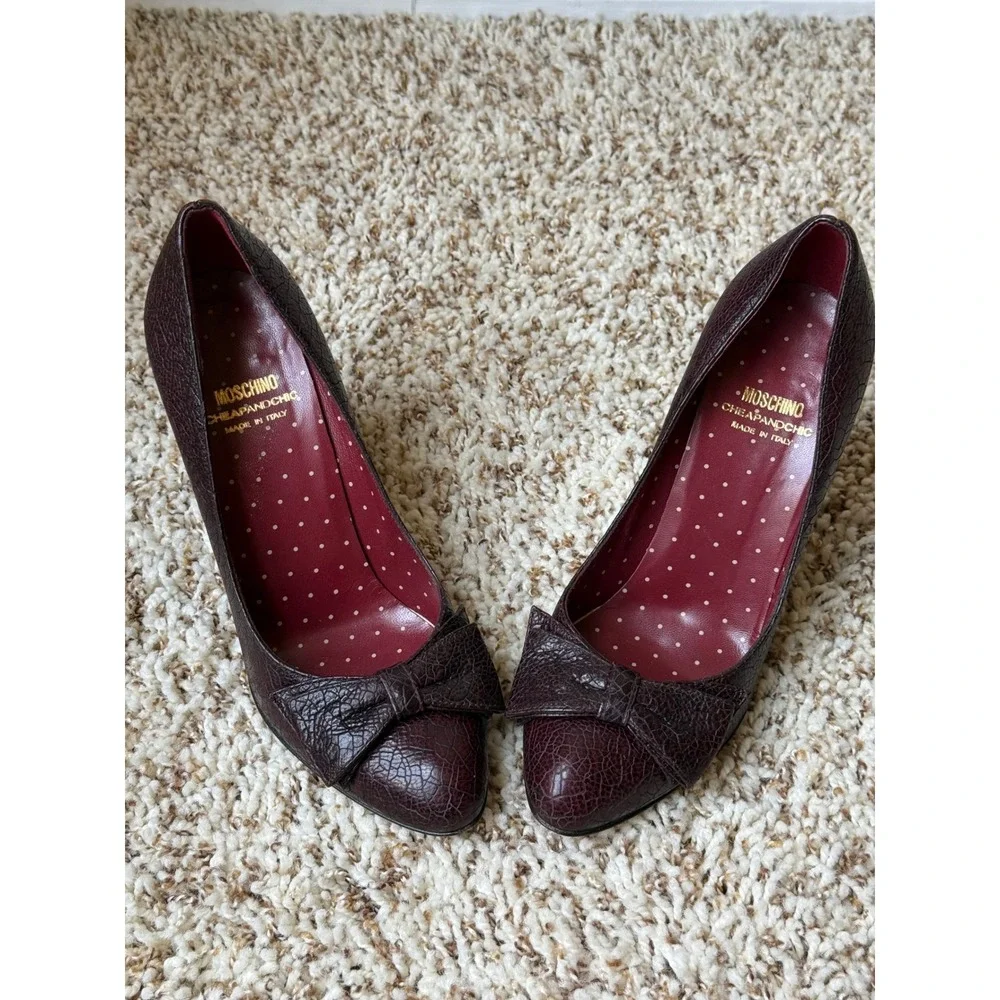 Moschino Cheap and Chic Oxblood Leather Bow Pumps Heels 36 Made Italy